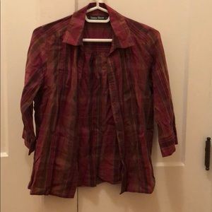 Plaid button down shirt 3/4 sleeve